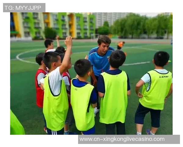 毅腾足球俱乐部奋勇拼搏展现团队精神助力地方足球发展新篇章 毅腾足球俱乐部奋勇拼搏展现团队精神助力地方足球发展新篇章